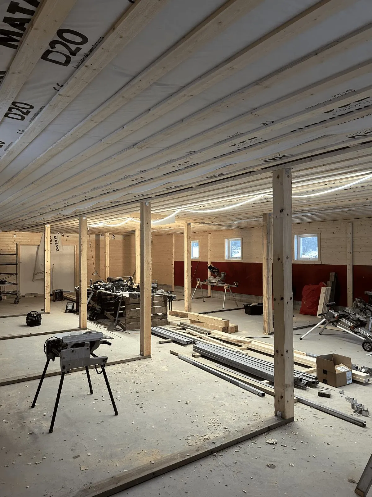 Stomresning i stor lokal